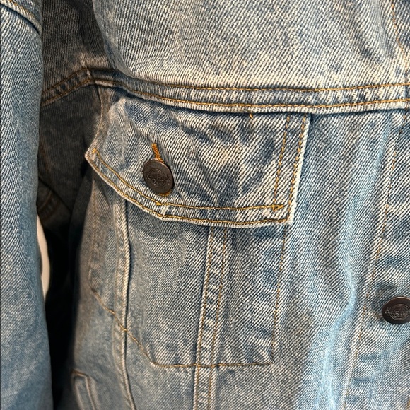 Rare Vintage 80’s Denim Jacket Hard Rock Cafe Jean Jacket Seoul Korea - Picture 4 of 14